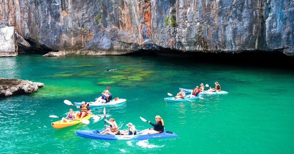 Kayaking and Paddleboarding