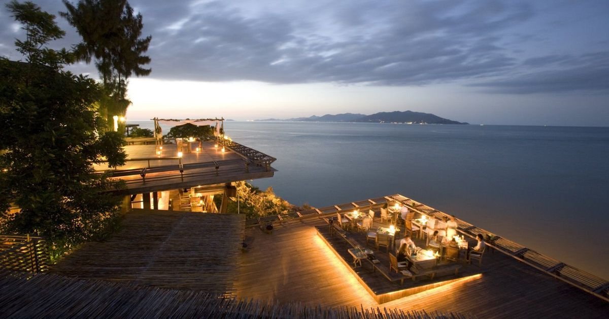 Dining on the Rocks Koh Samui Experience You Can't Miss